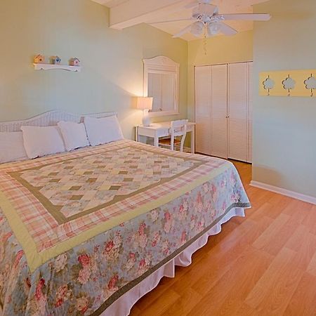 Silver Sands Villas Fort Myers Beach Exterior foto