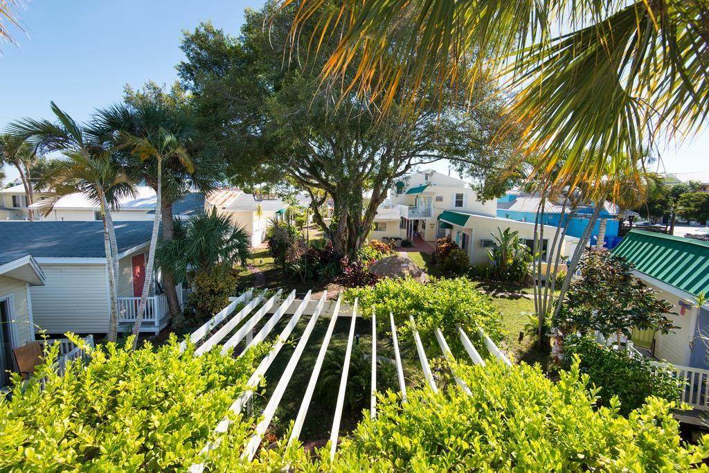 Silver Sands Villas Fort Myers Beach Exterior foto