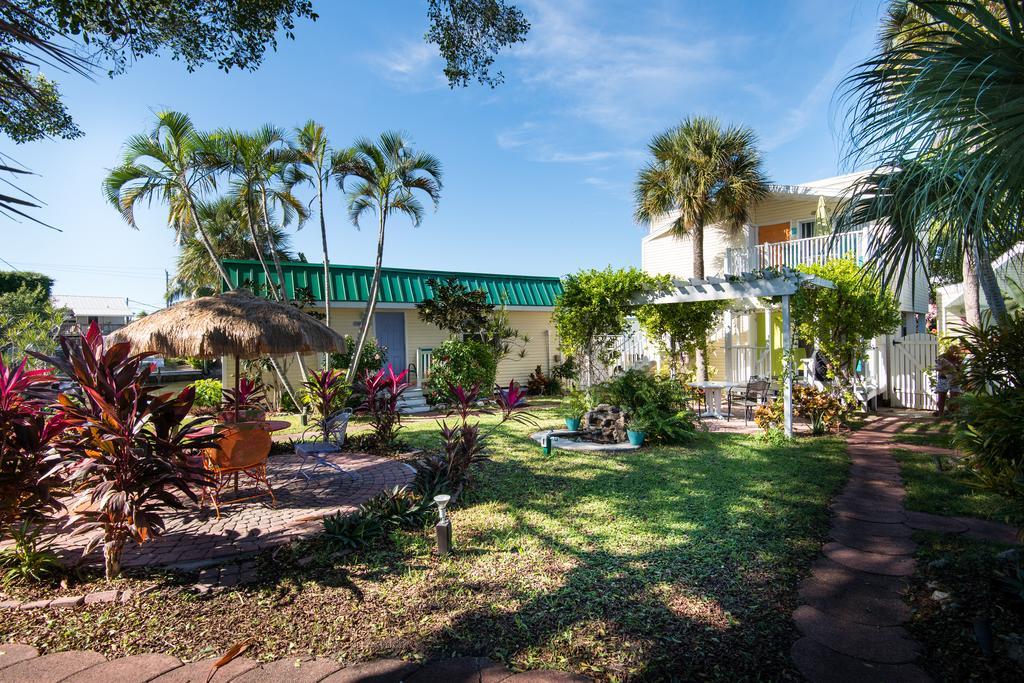 Silver Sands Villas Fort Myers Beach Exterior foto