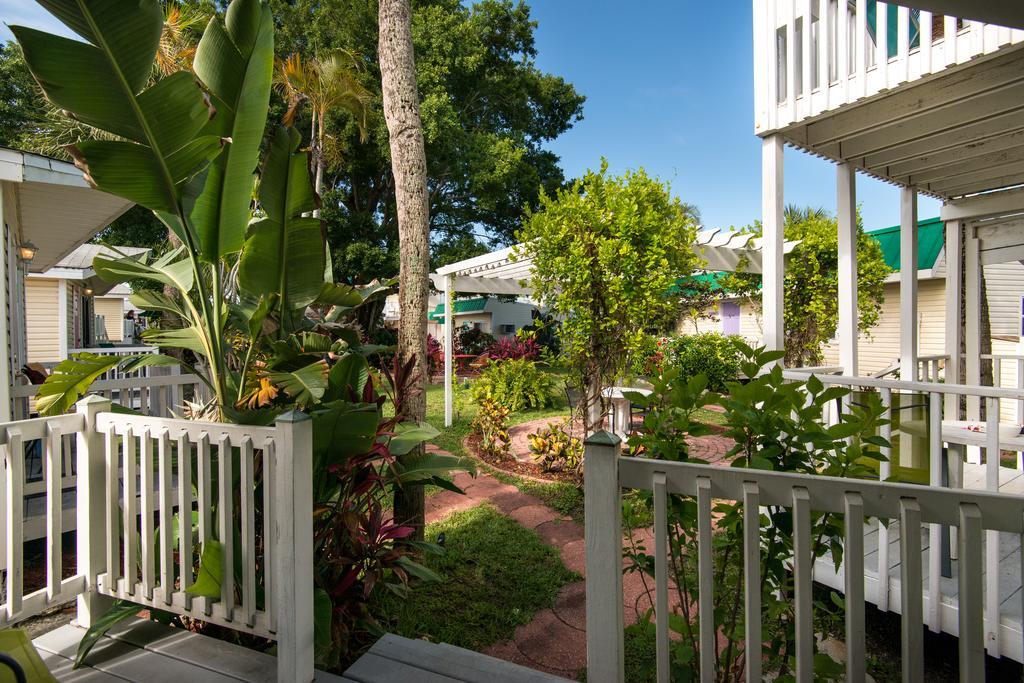 Silver Sands Villas Fort Myers Beach Exterior foto